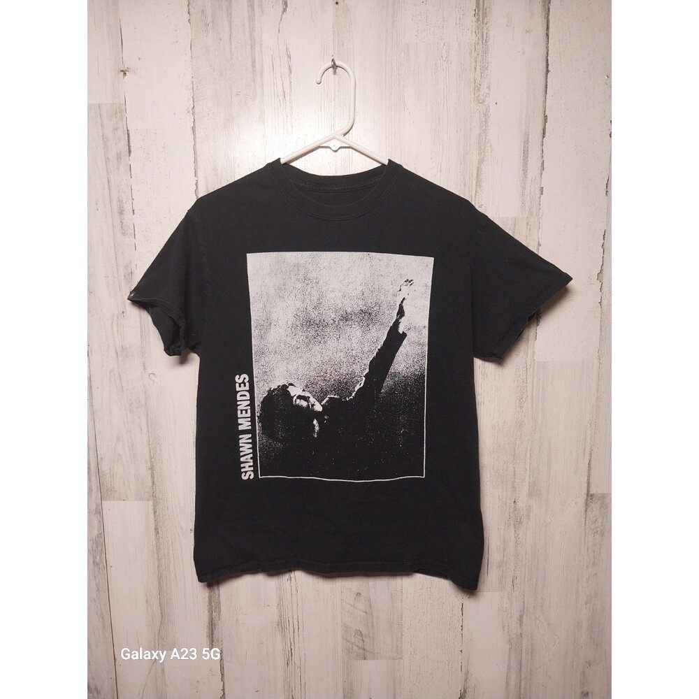 Shawn Mendes Concert Music Tour Black T Shirt Size Medium